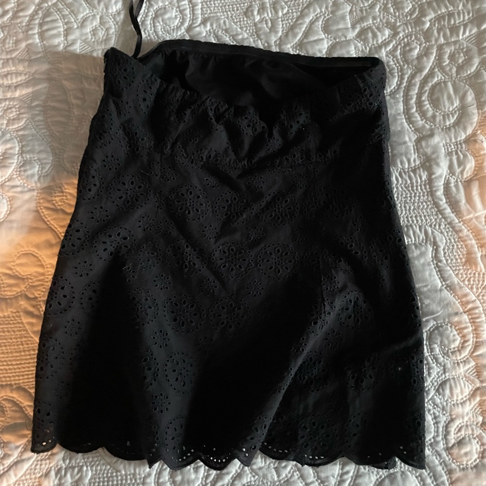 J. Crew Strapless Eyelet Top Sz 0 in Black - Picture 3 of 6